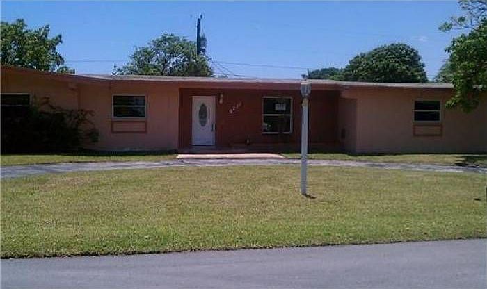 1st image of 9230 SW 178th St