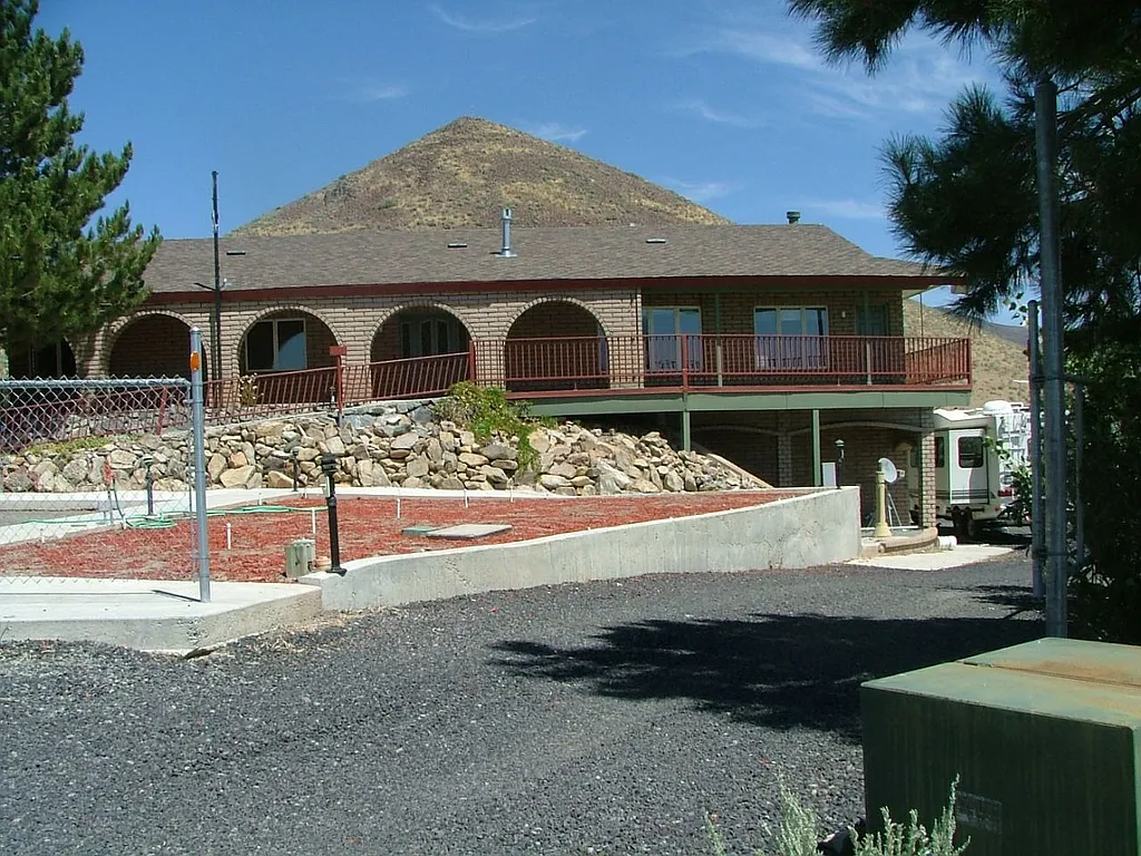 Property photo 2
