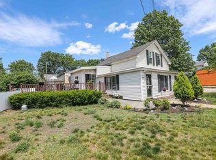 520 S Willow St, Manchester, NH 03103