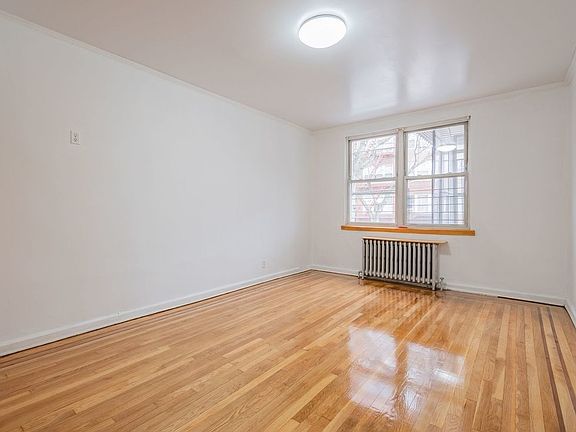 5th image of 86-20 Elmhurst Ave Floor 2