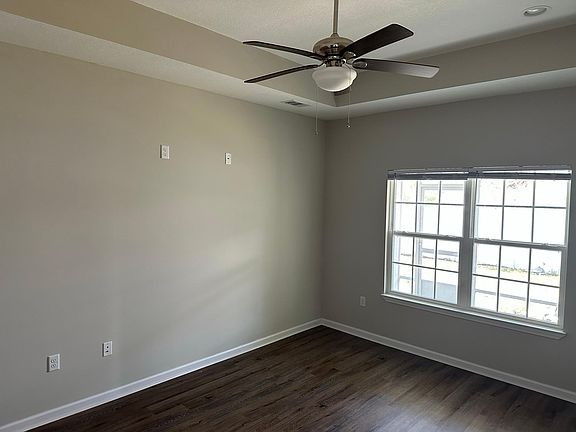 5th image of 126 Hannah Dr #126