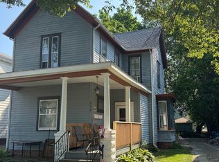 914 N 5th St, Springfield, IL 62702