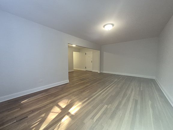 4th image of 3640 Johnson Ave #Xx