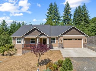 153 Broken Arrow Rd, Longview, WA 98632