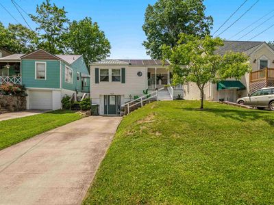 225 Green Oak Dr, Huntington, WV, 25705