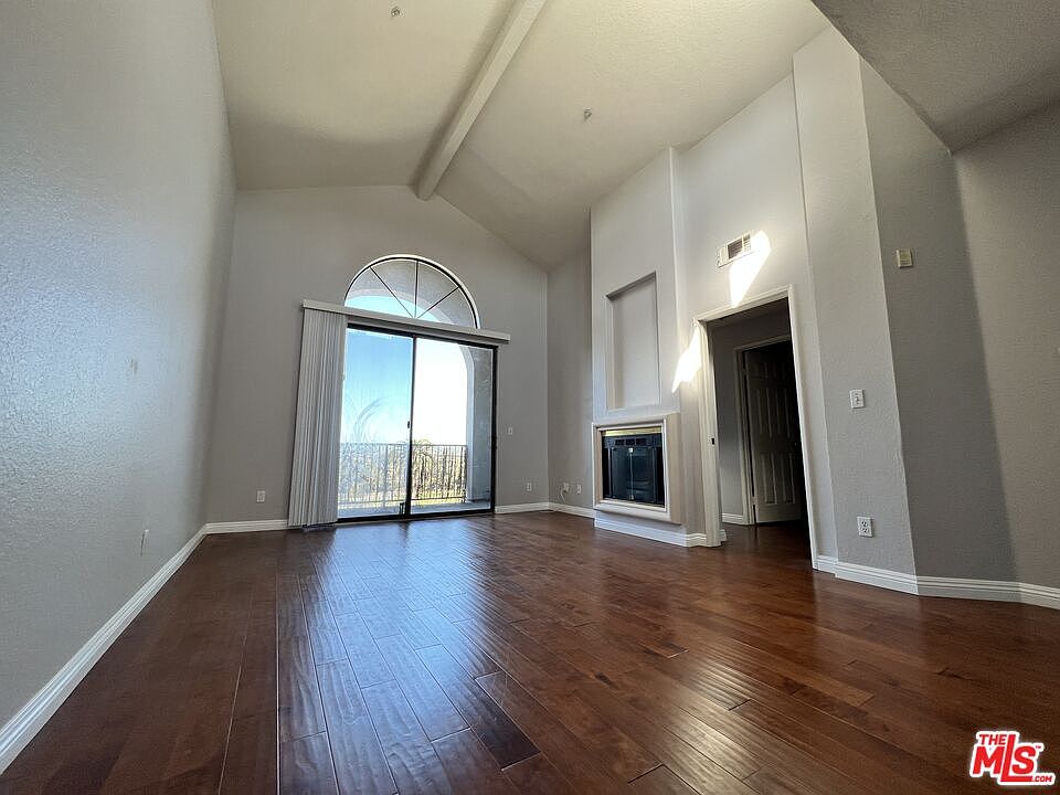 1st image of 555 Maine Ave Unit 426