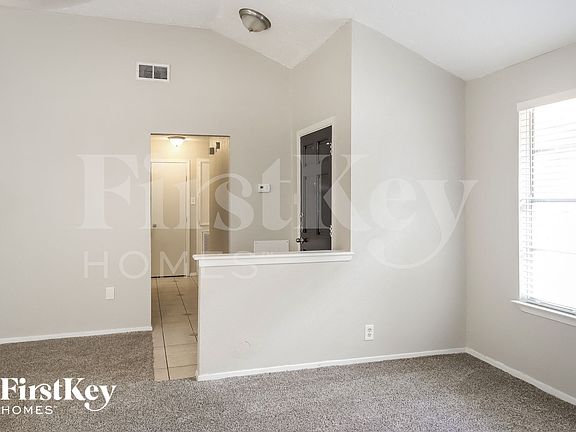 4th image of 3822 Gamlin Bend Dr