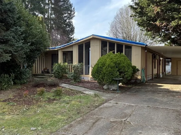 4421 36th Court SE, Lacey, WA 98503