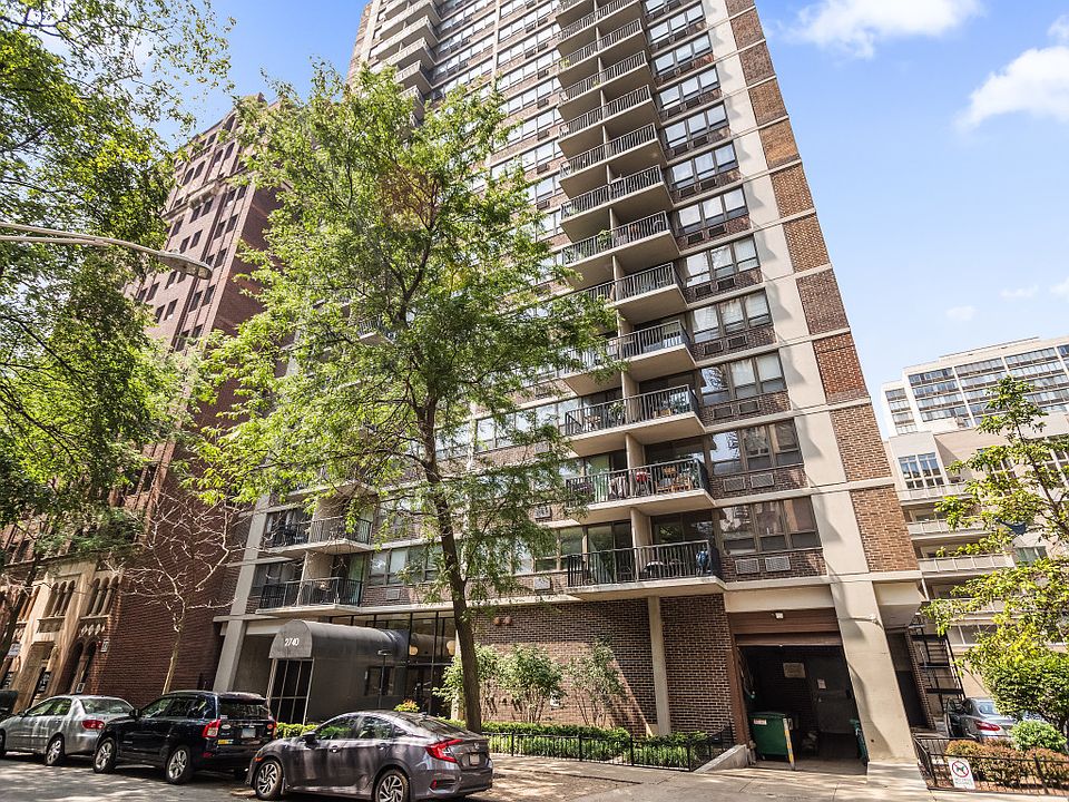 1st image of 2740 N Pine Grove Ave APT 14G