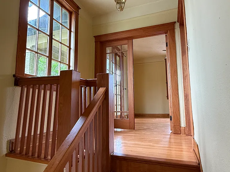 2225 Dante St — Photo 7
