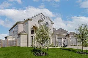 Building Photo - 24402 Kingelm Lake Dr