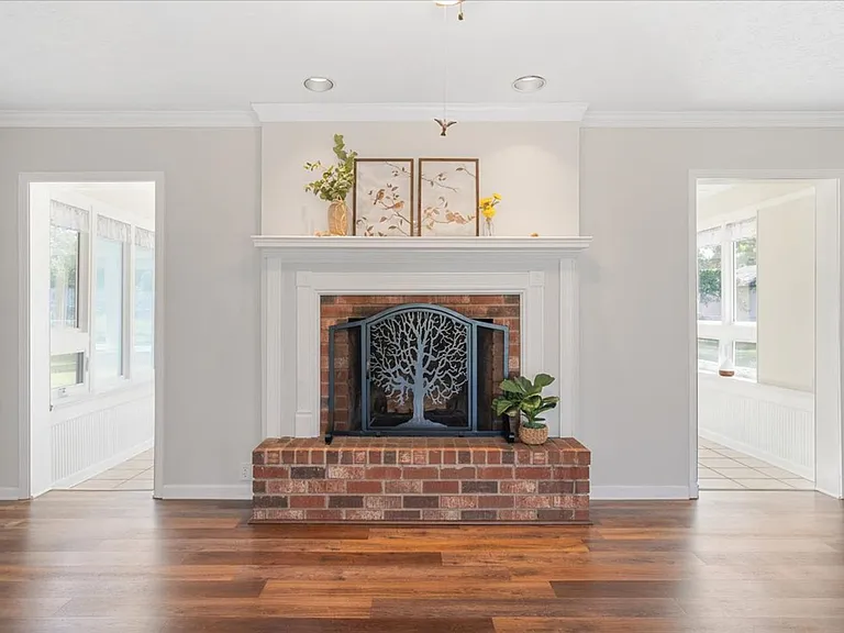210 Pine Grove Dr — Photo 21