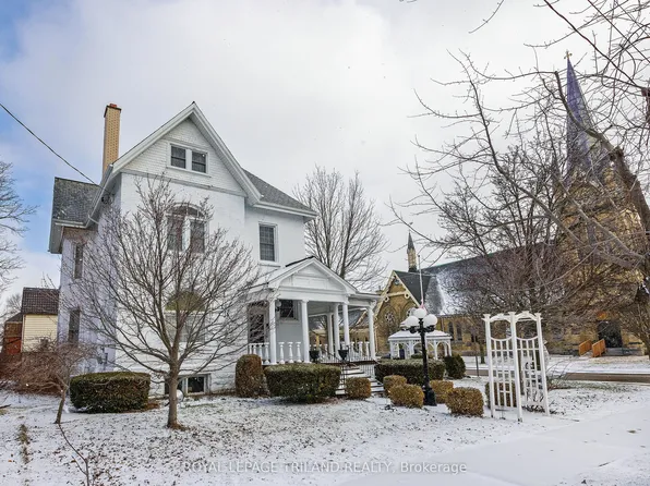 81 Wellington St, Saint Thomas, ON N5R 2P9