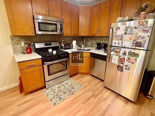 Rented by Highline Residential | media 10