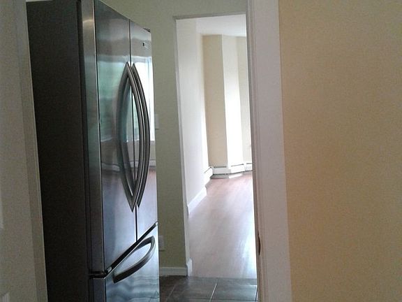 3rd image of 441 Eastern Pkwy APT 3