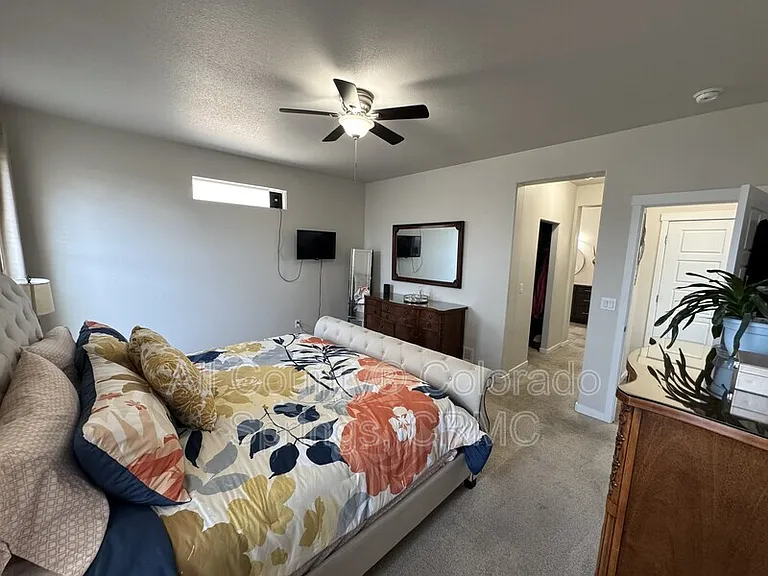 5755 Marlee Dr — Photo 14