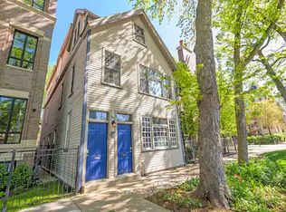 1446 W Grace St #G, Chicago, IL 60613