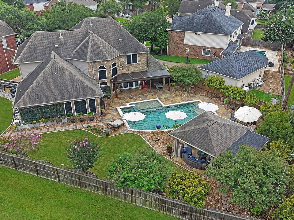 1st image of 8603 Magnolia Forest Dr