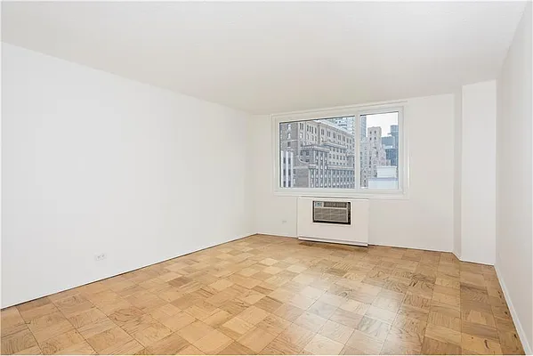 Rented by Douglas Elliman | media 19