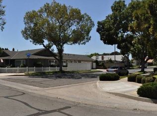 785 S Lowry St, Orange, CA 92869