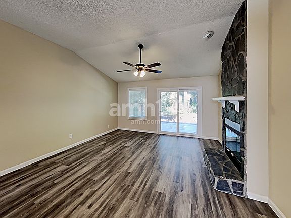 4th image of 12397 Burgess Hill Dr