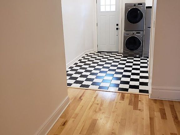 5th image of 673 Woodbine Ave #2