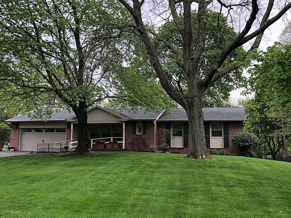 1st image of 20 Harper Dr