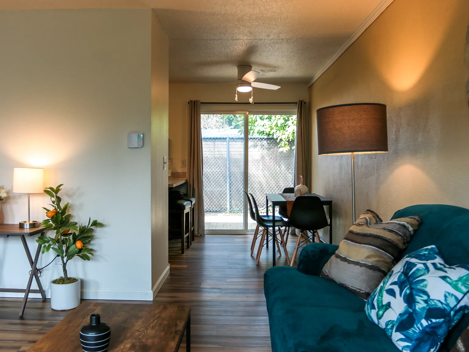 SE 62nd Ave, Portland — Photo 4