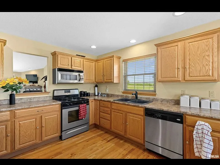 1834 Kingsbury Rd — Photo 21