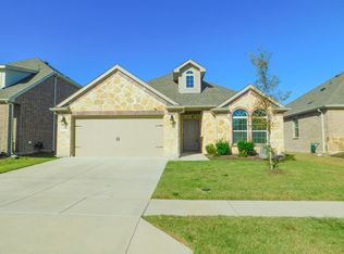 10937 Gold Pan Trl, Aubrey, TX 76227