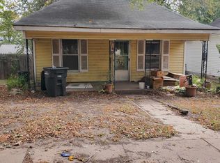 804 S D St, Arkansas City, KS 67005