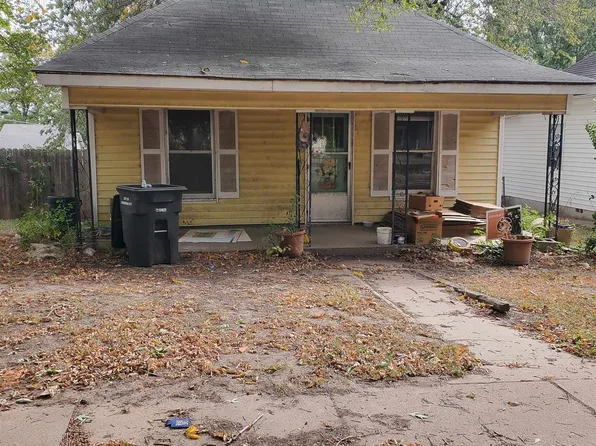 804 S D St, Arkansas City, KS 67005