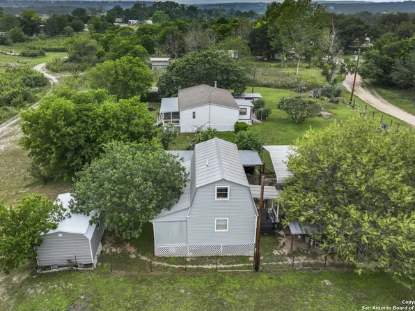 446 Beach Shore, Bandera, TX 78003