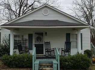 483 W Court St, Slocomb, AL 36375