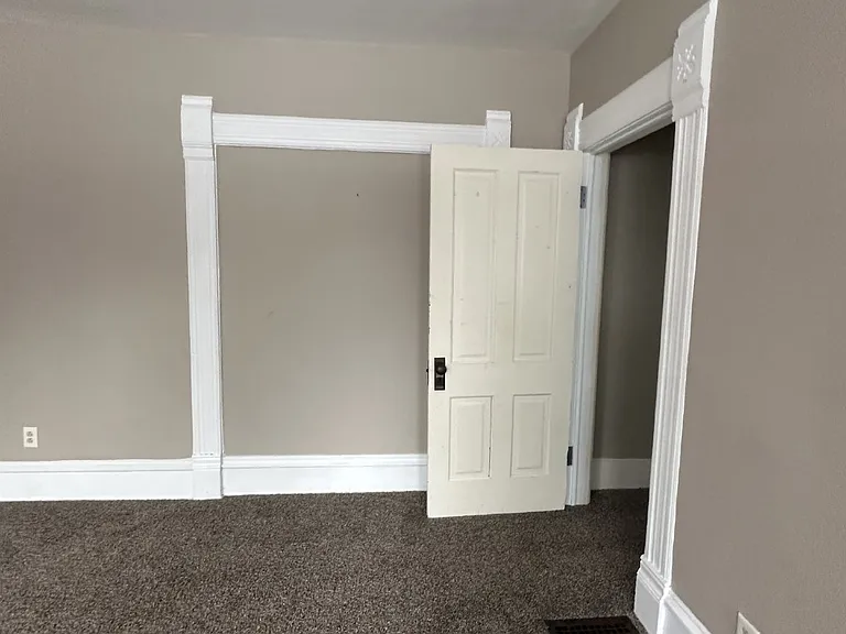 416 Dodge St — Photo 21