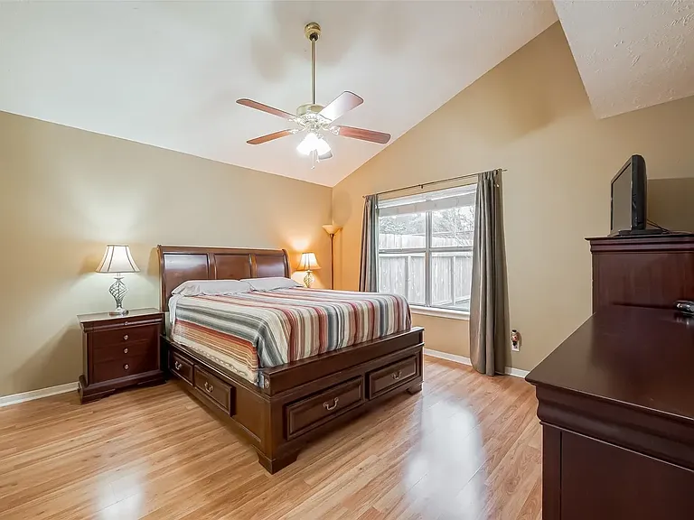 3318 Beech Point Dr — Photo 11