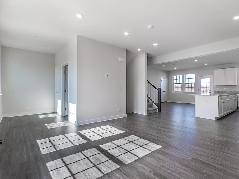 786 Weller Dr — Photo 14