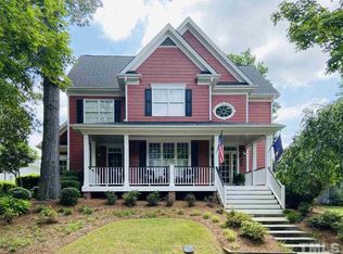 217 Elmcrest Dr, Holly Springs, NC 27540