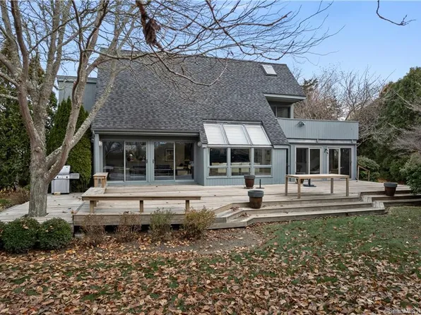 58 Quanaduck Road, Stonington, CT 06378