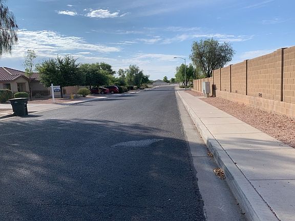 4th image of 11617 N 153rd Dr