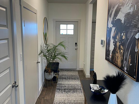 5th image of 103 Barton Creek Ln