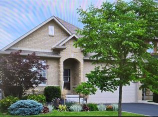 39 Showcase Dr, Hamilton, ON L0R 1P0