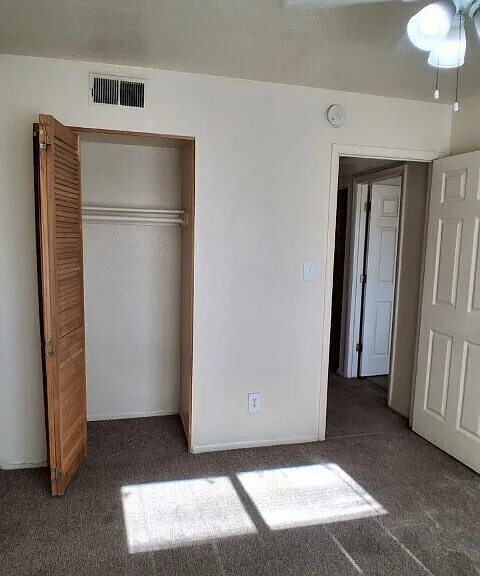 5305 W Lynwood St — Photo 19