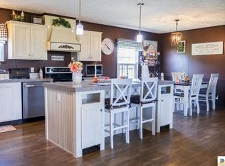 975 Crail Hope Rd, Hardyville, KY 42746