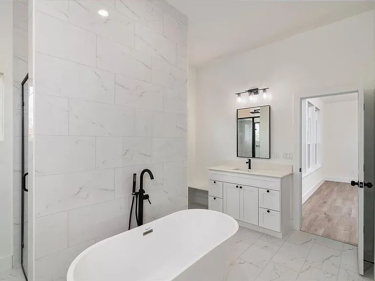2722 Eastridge Blvd — Photo 19
