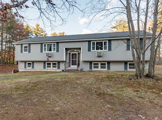 1102 Mammoth Rd, Pelham, NH 03076