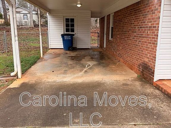 3rd image of 11 Cooperfield Ave