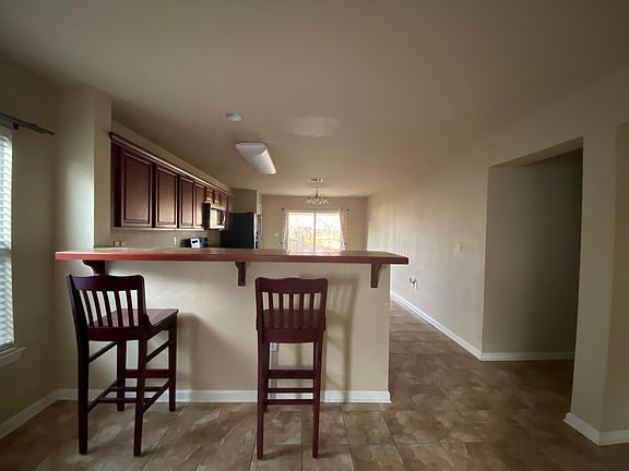 4th image of 13545 Rose Dr