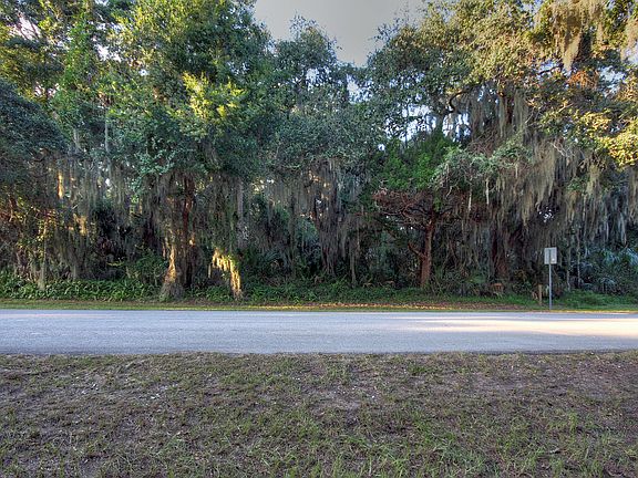 4th image of 3524 Shore Dr