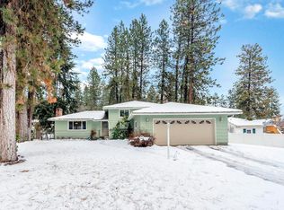 907 W Mulberry Ln, Coeur D Alene, ID 83815